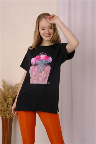 Siyah Figürlü Çiçekli Tshirt